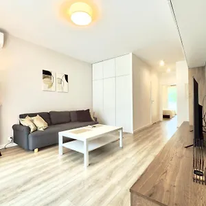 Vizja Kolska 9 Warsaw